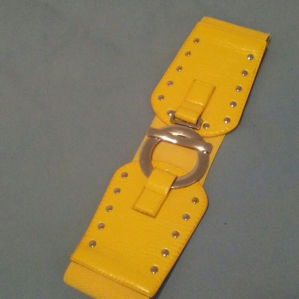 Yellow fashion waist belt